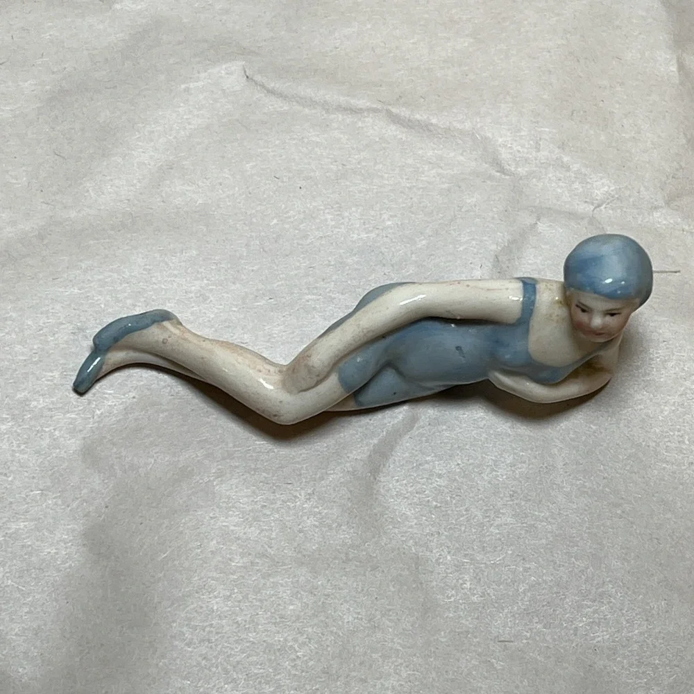 Antique German Art Deco Bisque Bathing Beauty Blue Suit Cap Laying Germany 6875